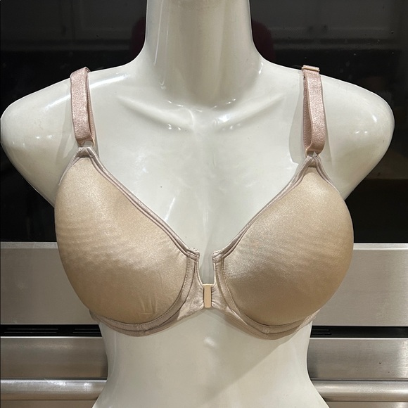 Bali Cream Underwire Bra front close smooth back 38D - Picture 1 of 11